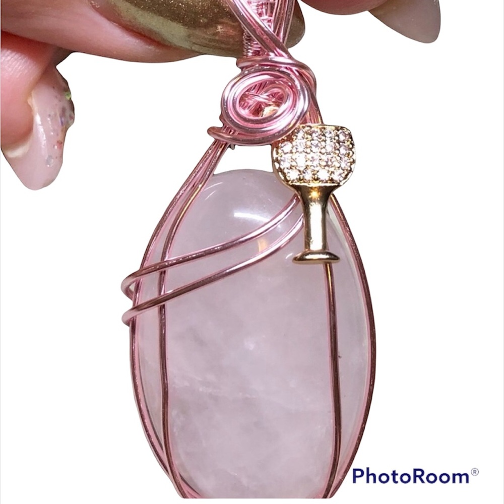 🌹genuine Rose Quartz pendant- New Year’s Eve-celebration necklace